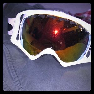 Oakley Crowbars , minor crack in the middle .